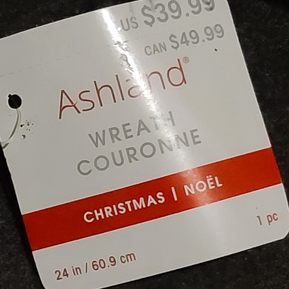 Christmas Wreath - Picture 2 of 2